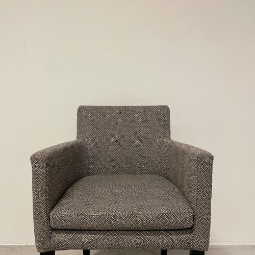 Englesson Matstol Queens Svarta Ben