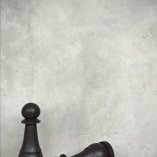 Noori Schackpjäs Bonde Svart