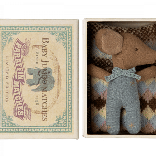 Maileg Sleepy wakey babymus i tändsticksask - Blå