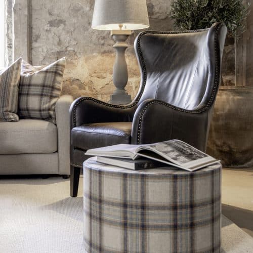 Artwood Fotpall Cortina ø80 inkl överdrag Glensdale olive