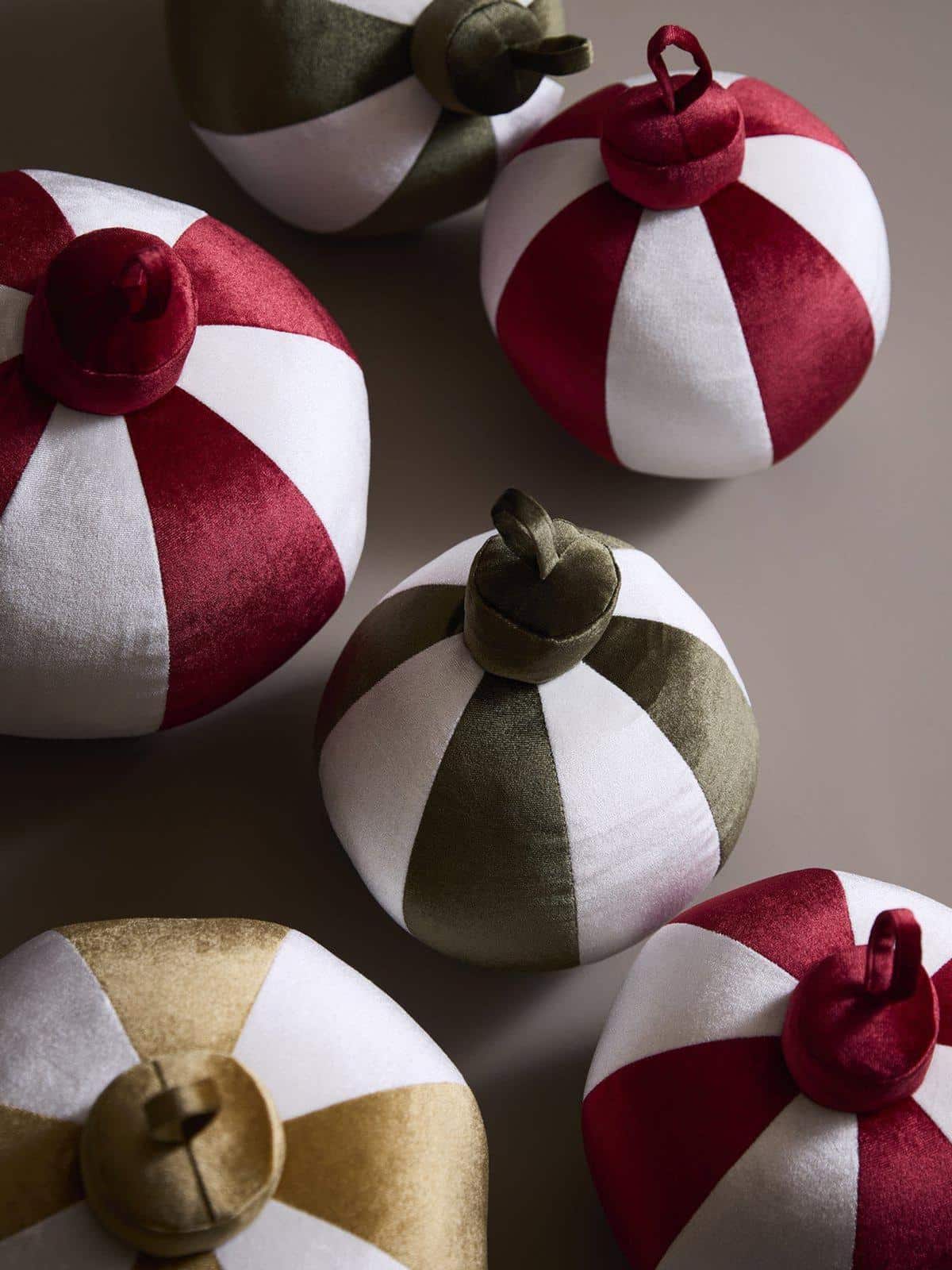 Prydnadskudde Kula Mässing - Bild 2