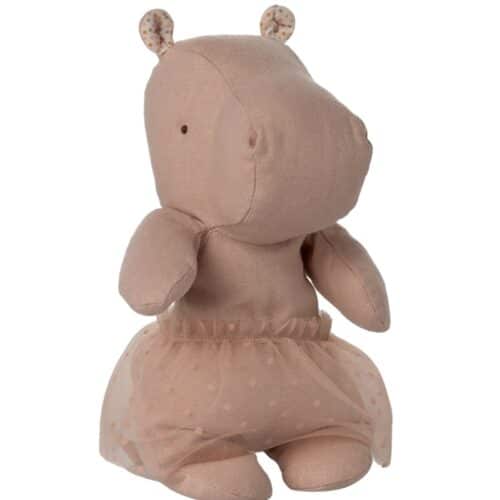 Maileg Safari vänner, Flodhäst med kjol, Liten - Mjuk rosa
