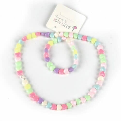 Färgglatt halsband och armband med hjärtan