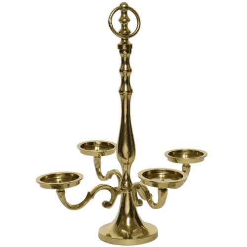 Elegant ljusstake i guld med plats för fyra ljus, 41 cm hög, rund bas, stilren design – perfekt för advent eller som bordsdekoration.