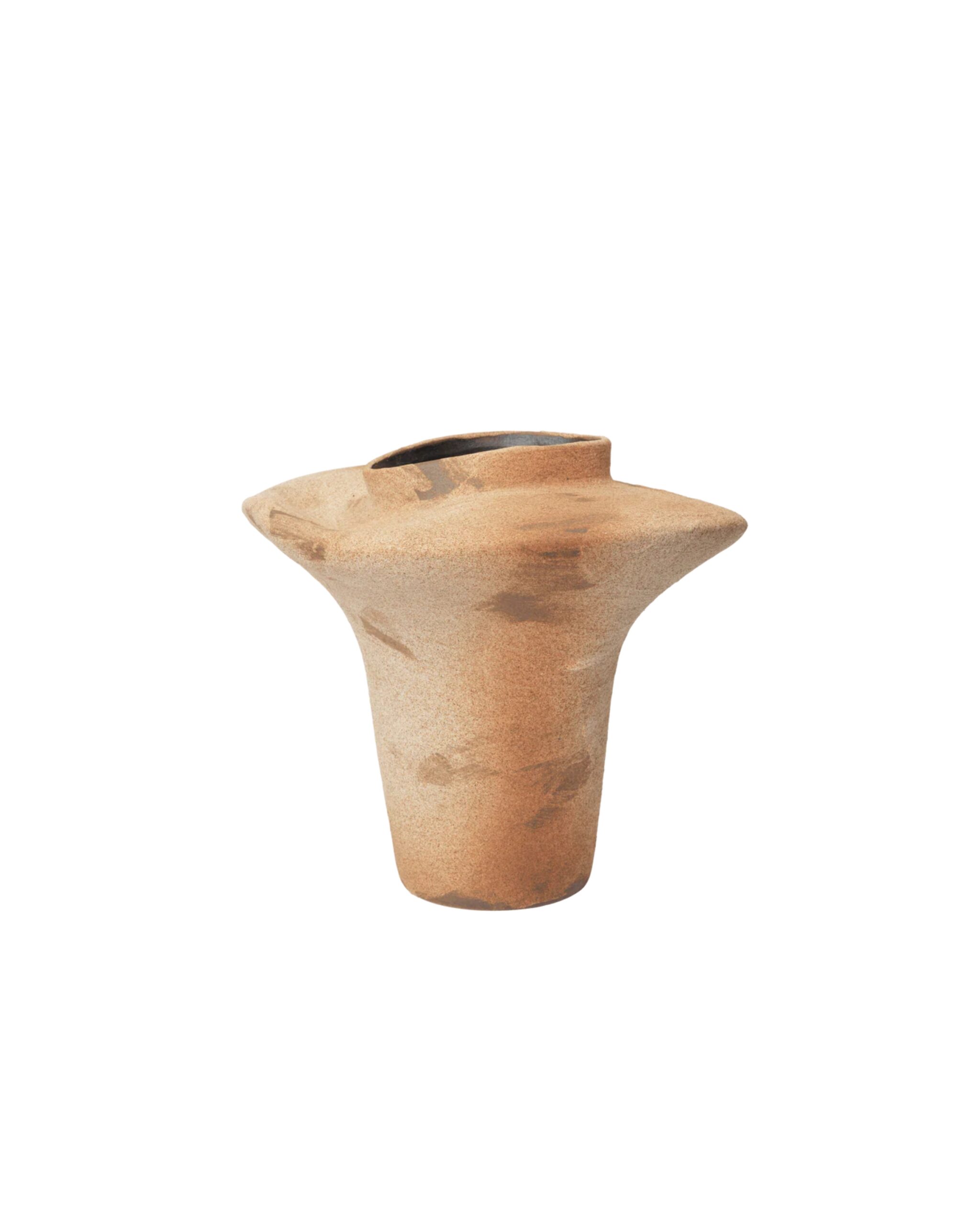 Evio Vas – Large Burnt Umber